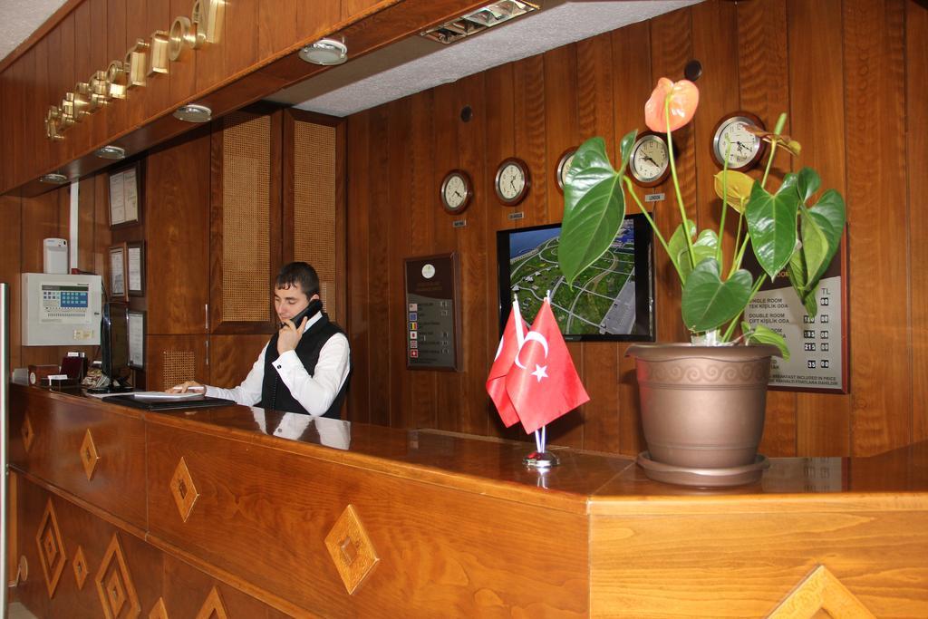Seka Park Hotel อิซมิท ภายนอก รูปภาพ