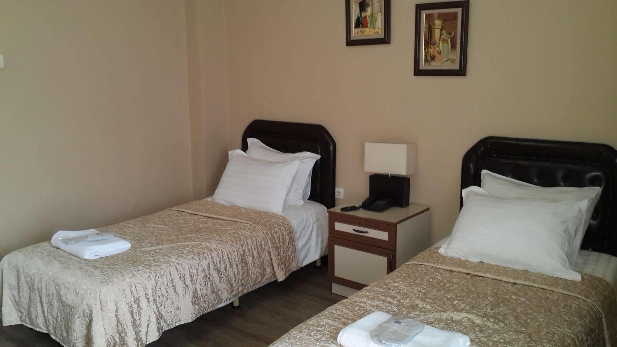Seka Park Hotel อิซมิท ภายนอก รูปภาพ